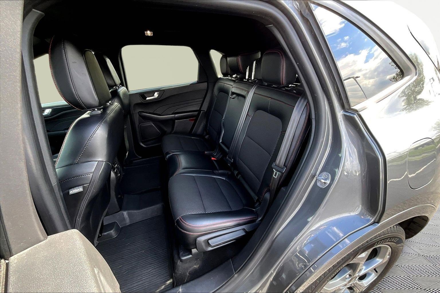 Used 2024 Ford Escape ST-Line Select w/ Tech Pack #1 image 22