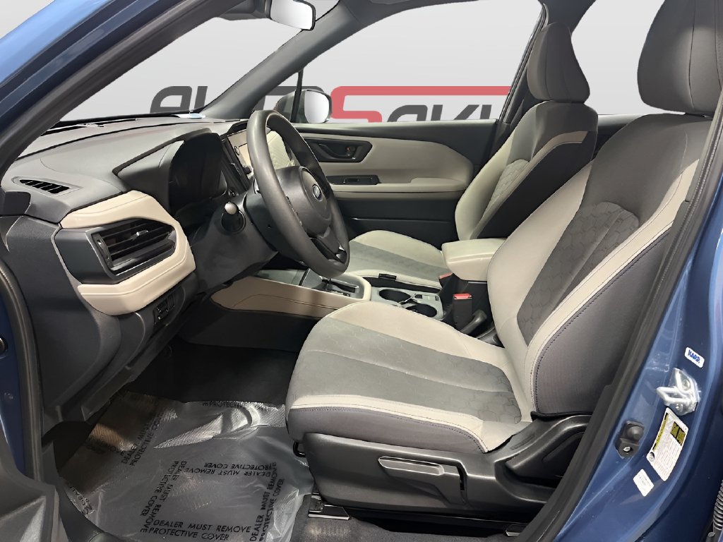 Used 2025 Subaru Forester AWD/4WD image 19