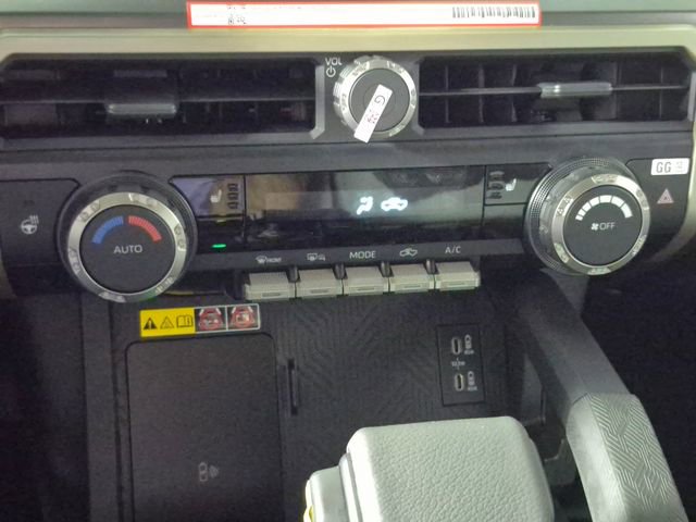 New 2026 Toyota Tacoma TRD Off-Road AWD/4WD image 19