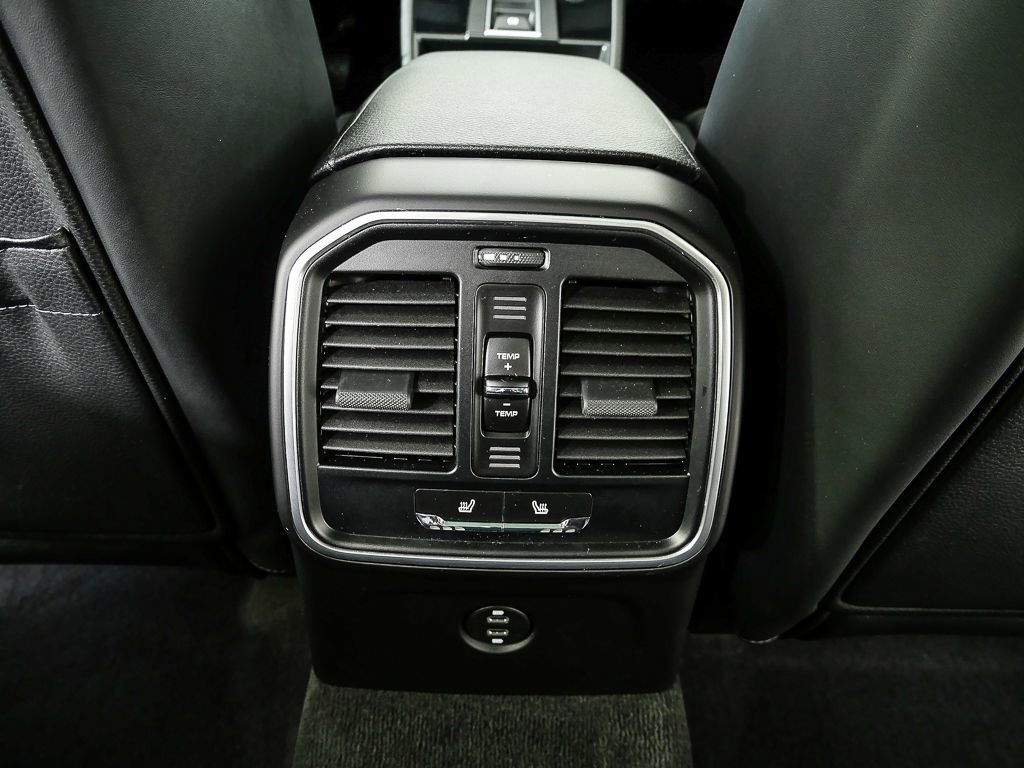 Certified 2023 Porsche Macan S w/ Premium Package Plus image 21