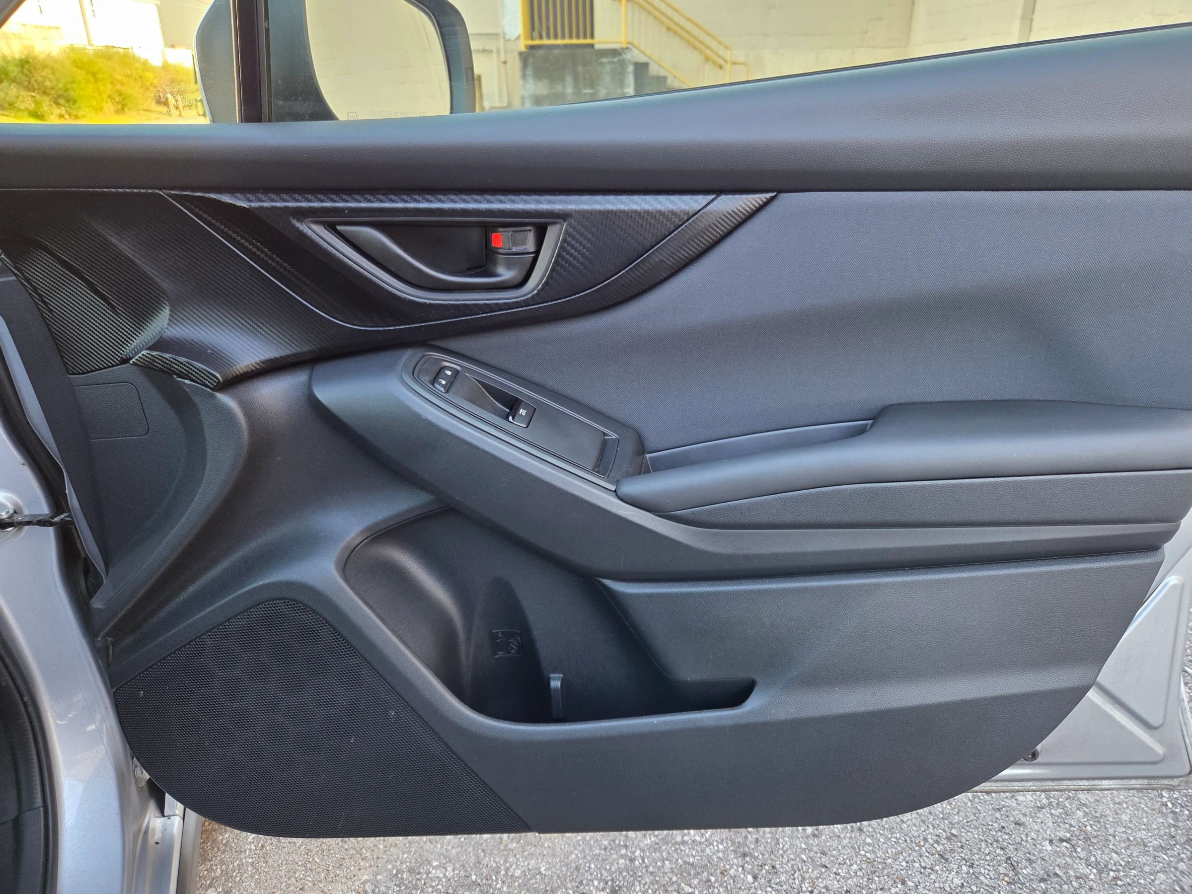 Used 2018 Subaru Crosstrek 2.0i Premium image 19