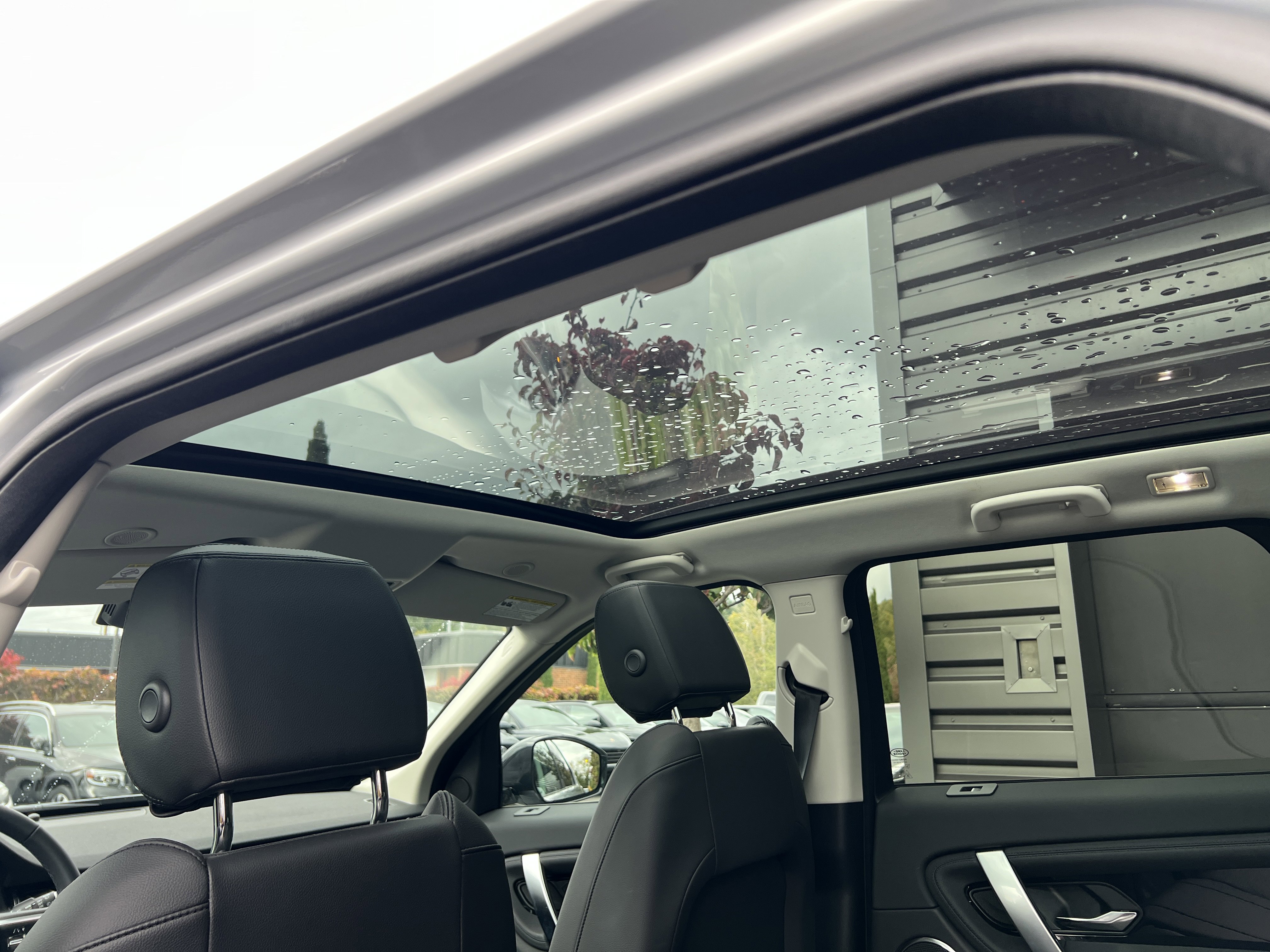 Certified 2024 Land Rover Discovery Sport S image 18