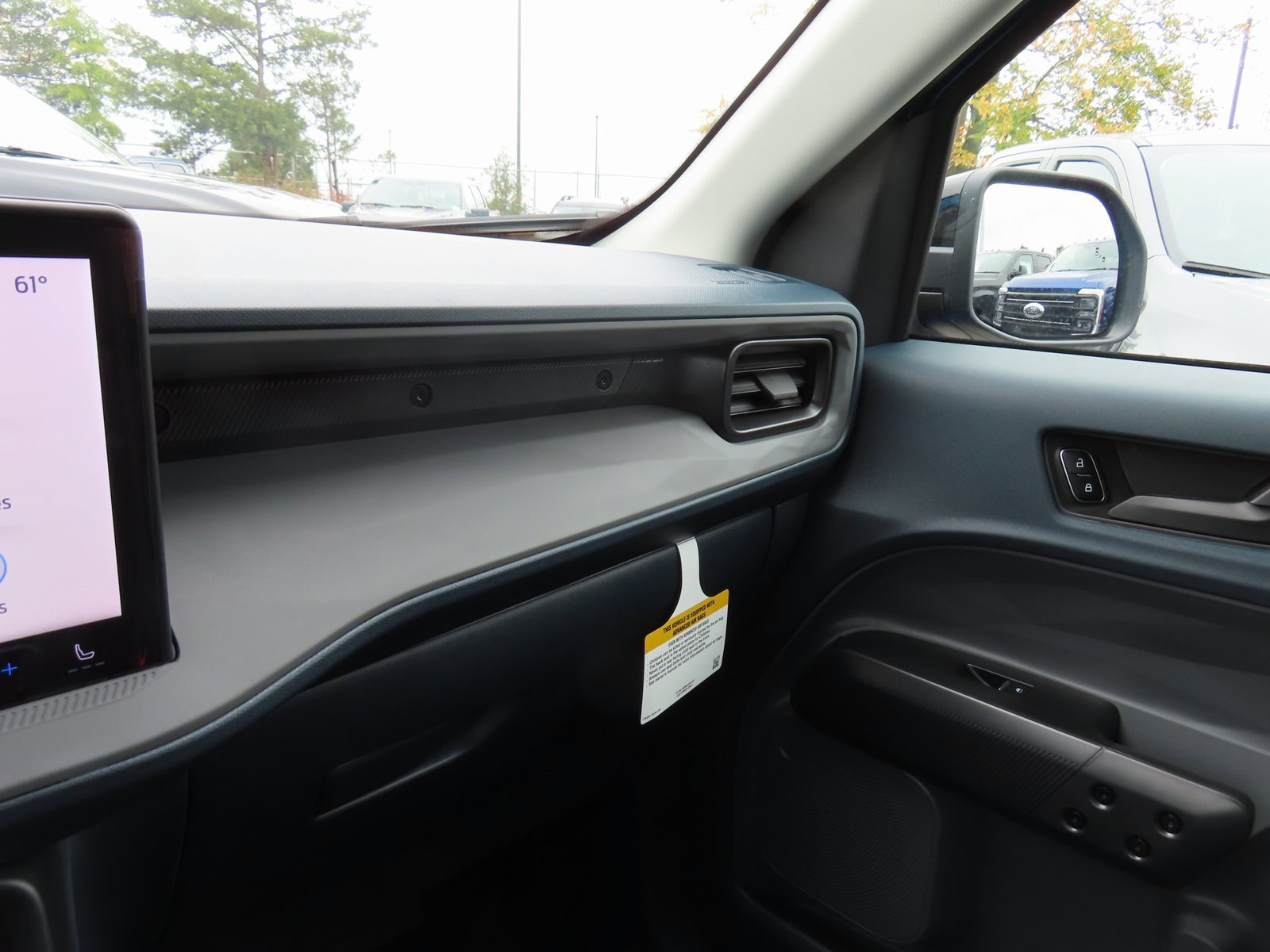 New 2025 Ford Maverick XLT w/ XLT Luxury Package image 11