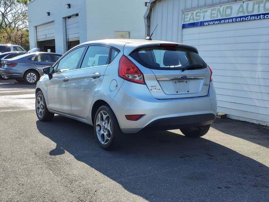 Used 2012 Ford Fiesta SES image 3