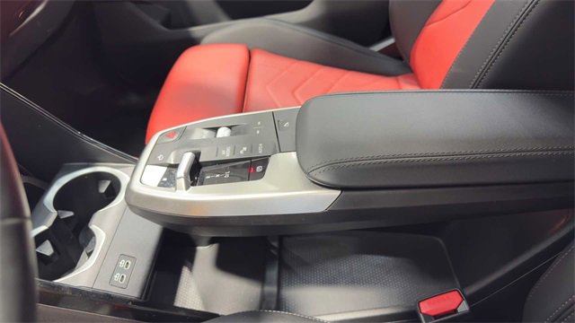 Used 2025 BMW X2 xDrive28i image 26