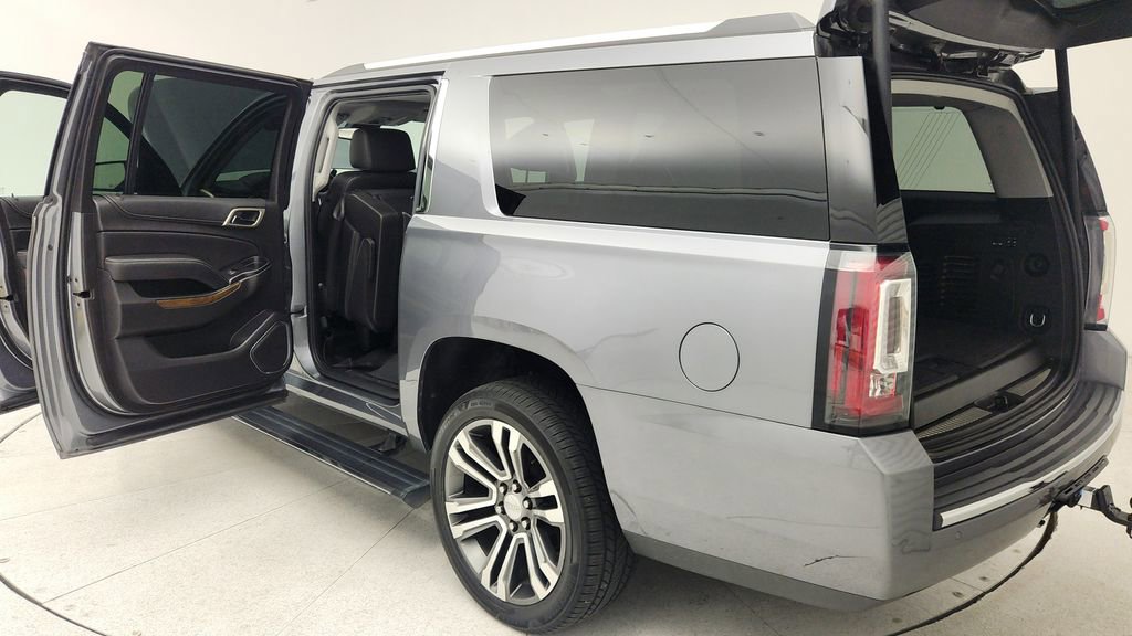 Used 2020 GMC Yukon XL Denali w/ Open Road Package RWD image 12
