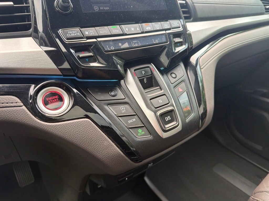 Certified 2022 Honda Odyssey Touring image 36