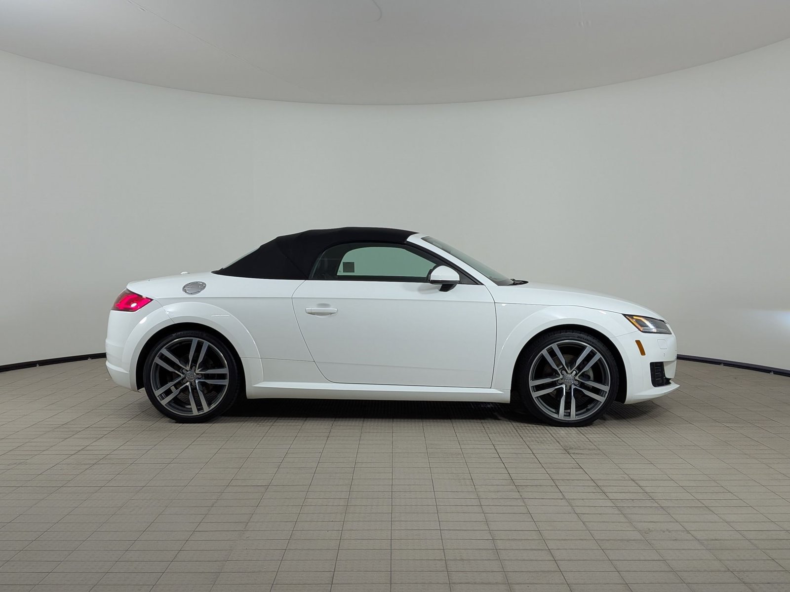 Used 2016 Audi TT 2.0T AWD/4WD image 8
