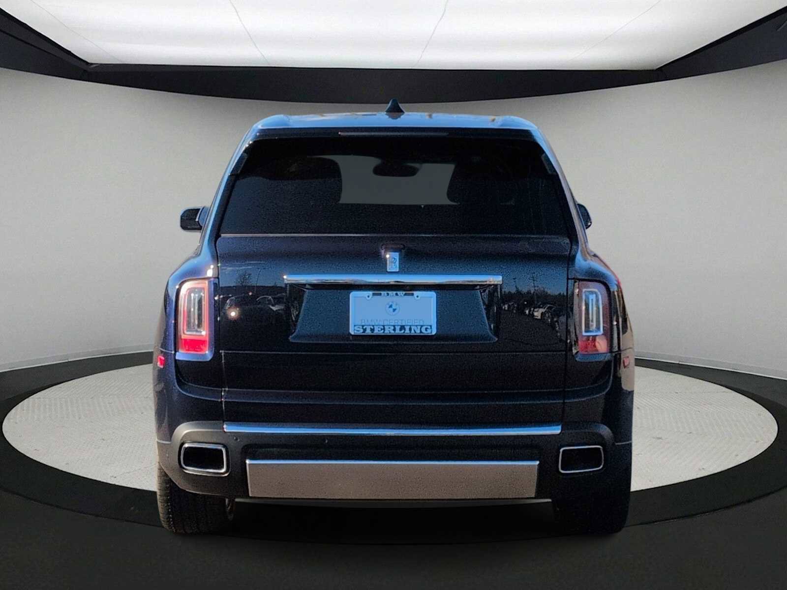 Used 2022 Rolls-Royce Cullinan image 7