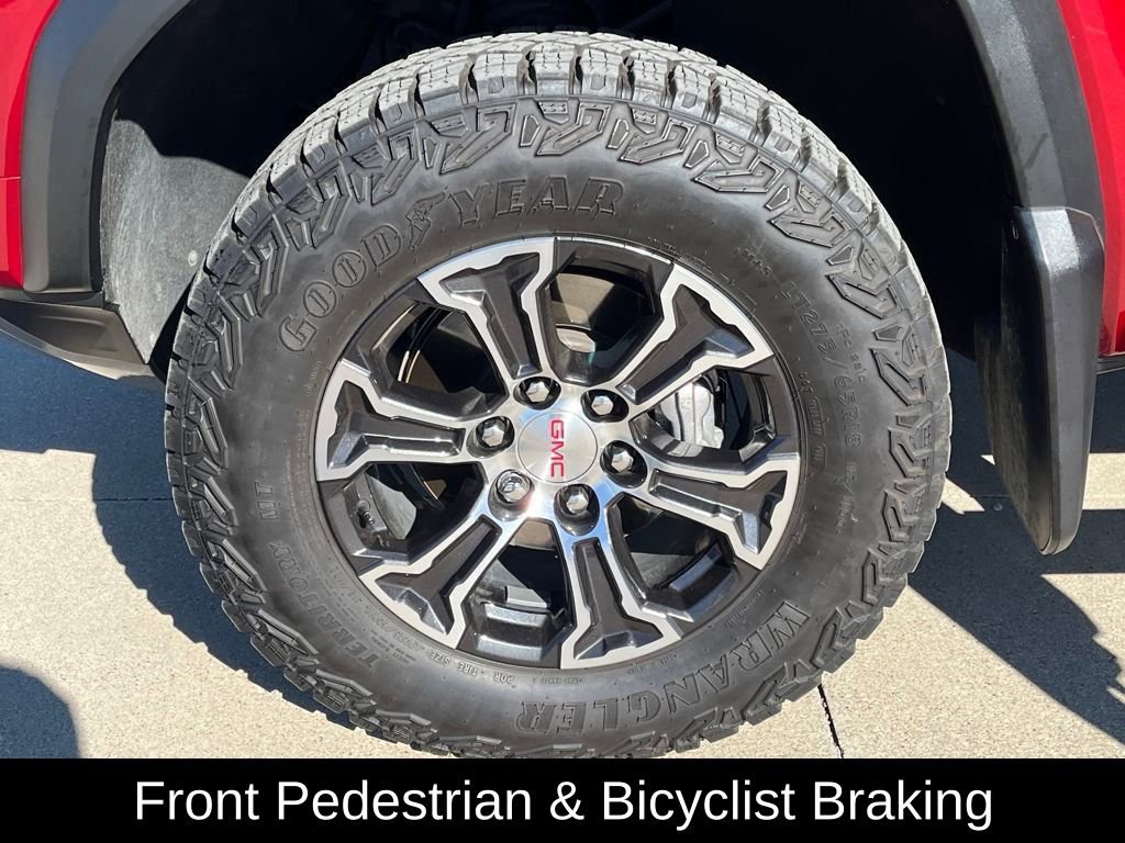 Used 2024 GMC Canyon AT4 w/ Technology Package image 26