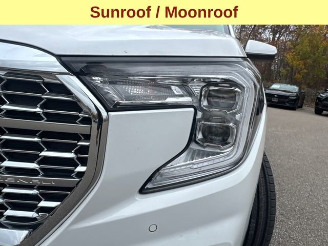 Used 2023 GMC Terrain Denali image 5
