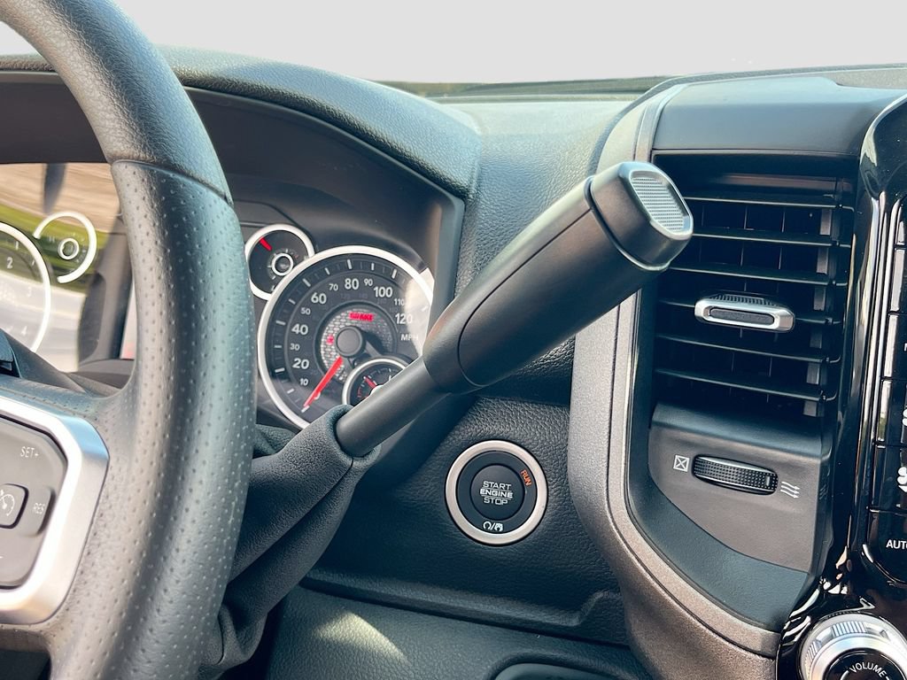 New 2026 RAM 3500 Tradesman AWD/4WD image 17