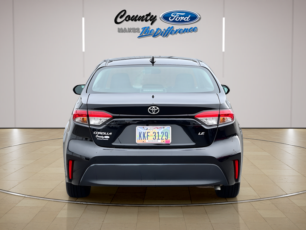 Used 2024 Toyota Corolla LE FWD image 4