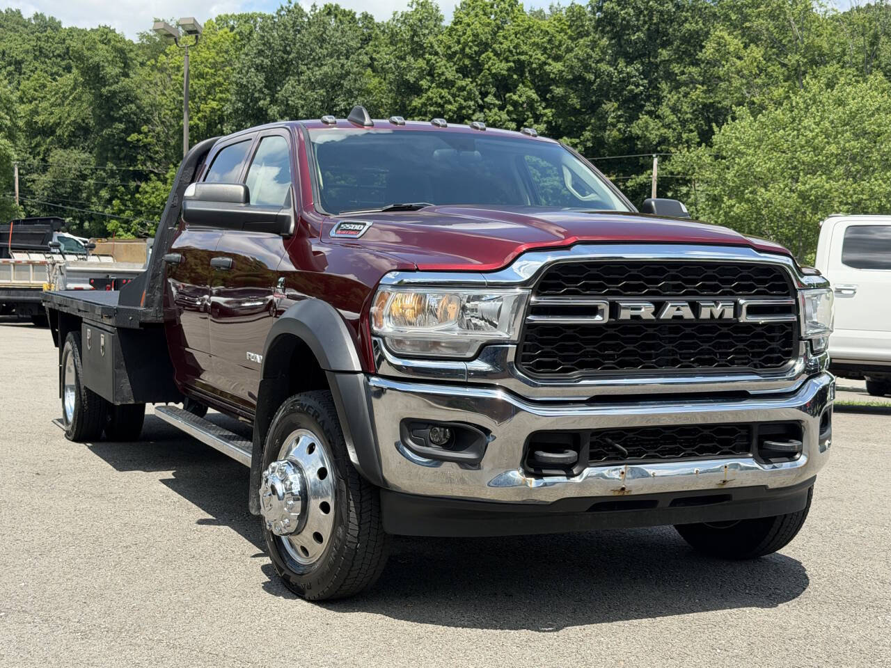 Used 2020 RAM 5500 Tradesman w/ Chrome Appearance Group AWD/4WD image 1