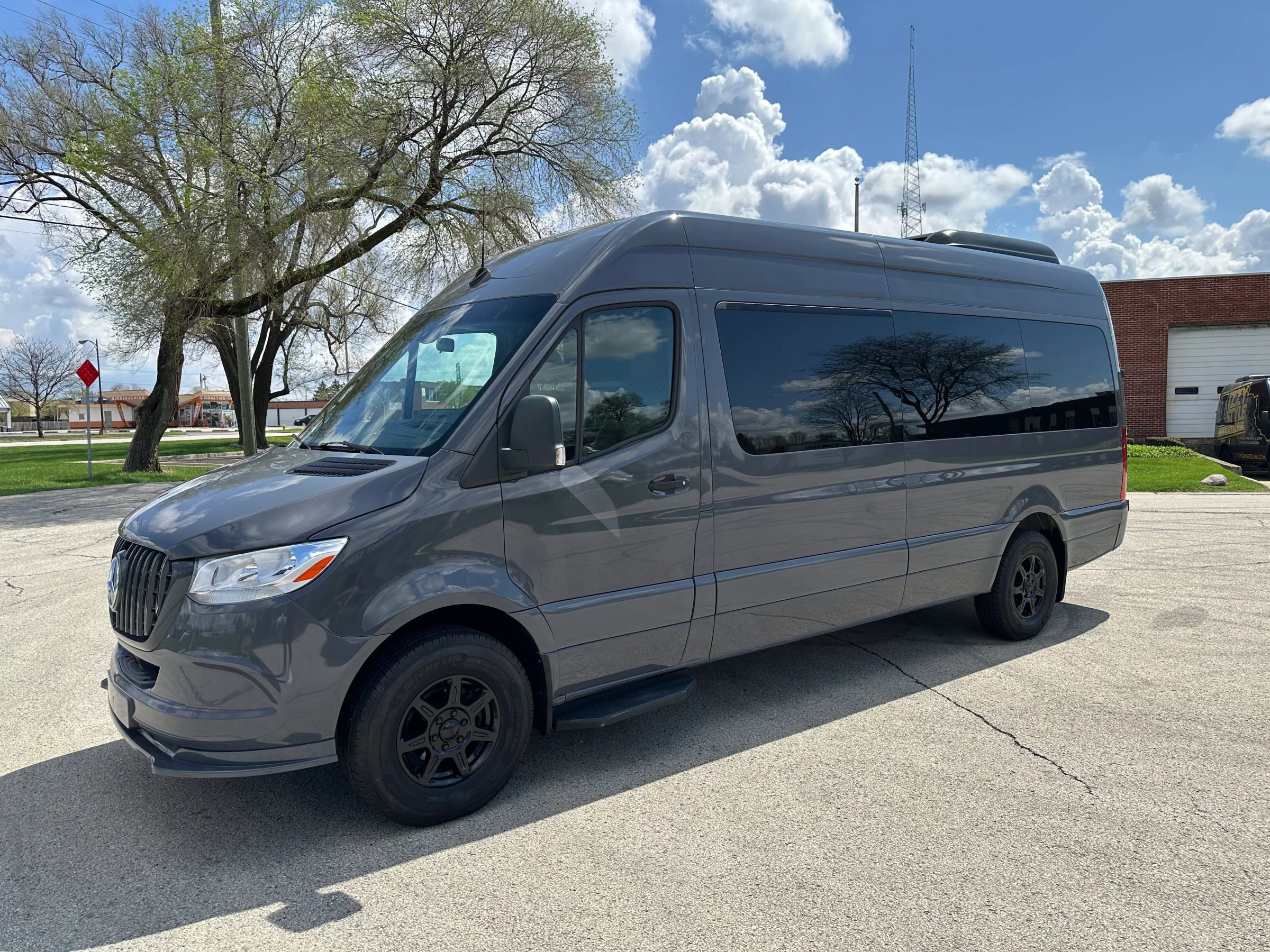 Used 2022 Mercedes-Benz Sprinter 2500 image 4