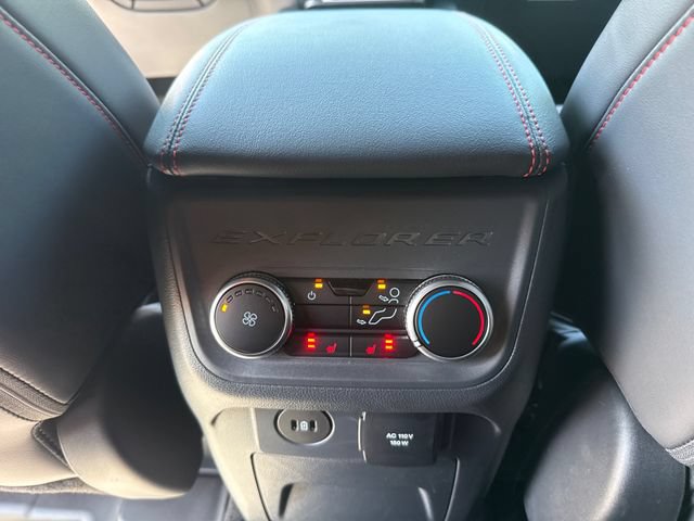 Used 2025 Ford Explorer ST AWD/4WD image 26