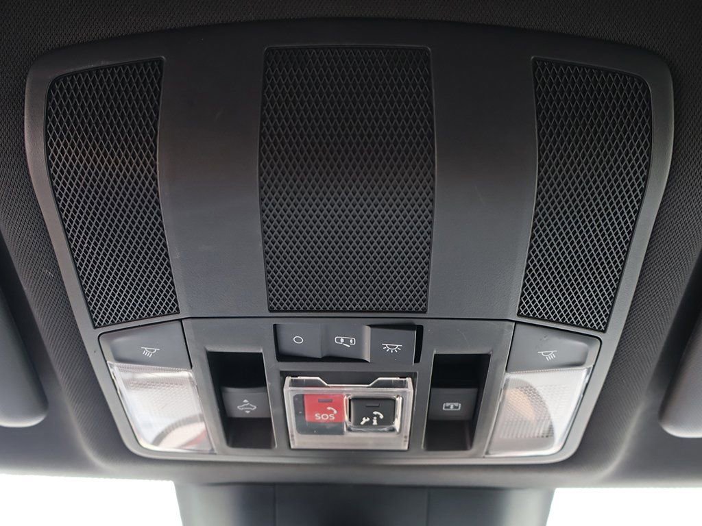 Used 2020 Mitsubishi Eclipse Cross SEL FWD image 51