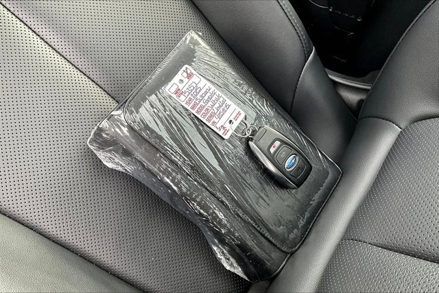 Used 2025 Subaru Forester Limited image 33