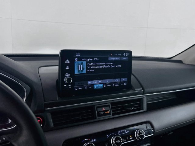 Certified 2025 Honda Pilot EX-L image 12