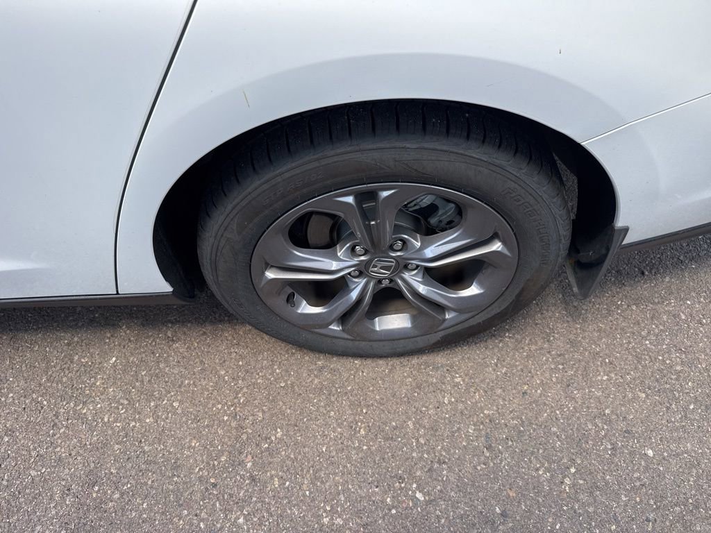 Used 2024 Honda Accord EX image 21