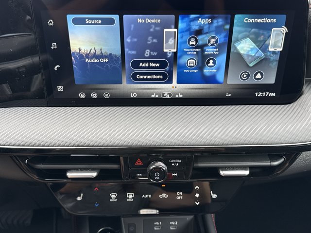 New 2026 Nissan Kicks SR w/ Cold Weather Package FWD image 16