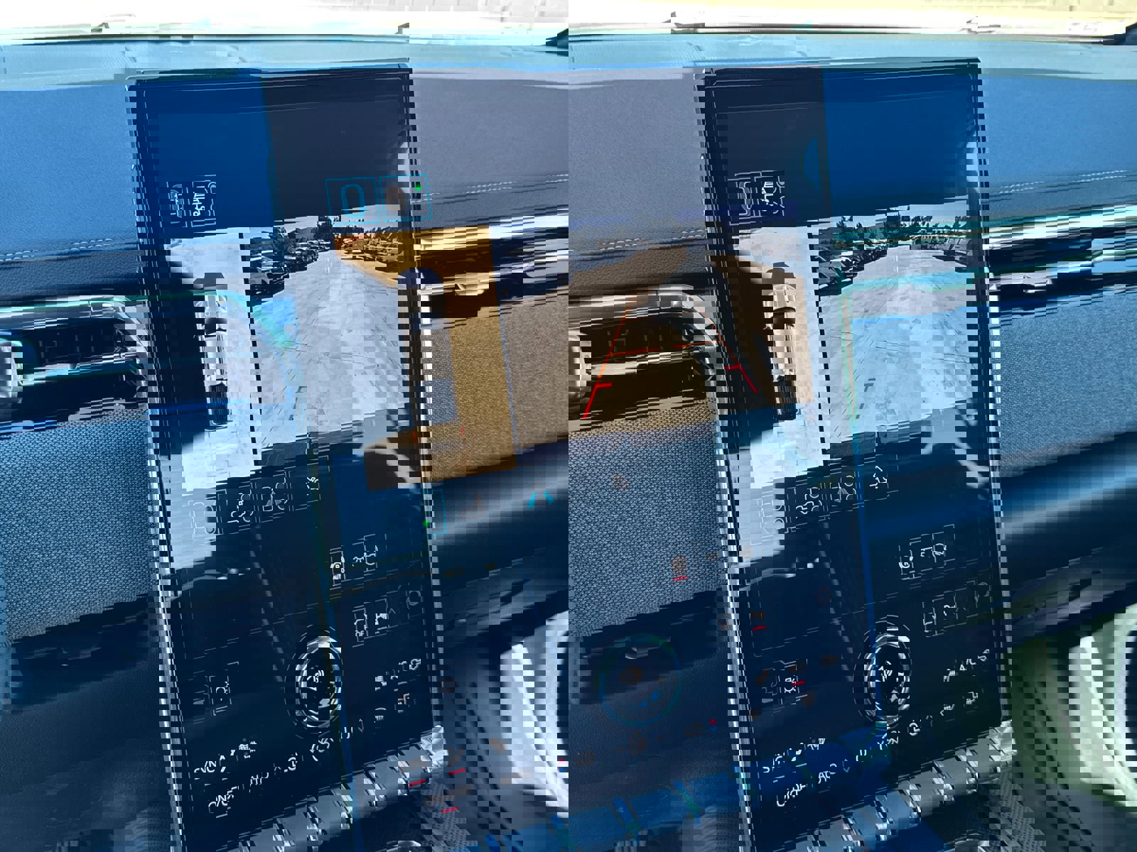 Used 2026 GMC Sierra EV Elevation image 35