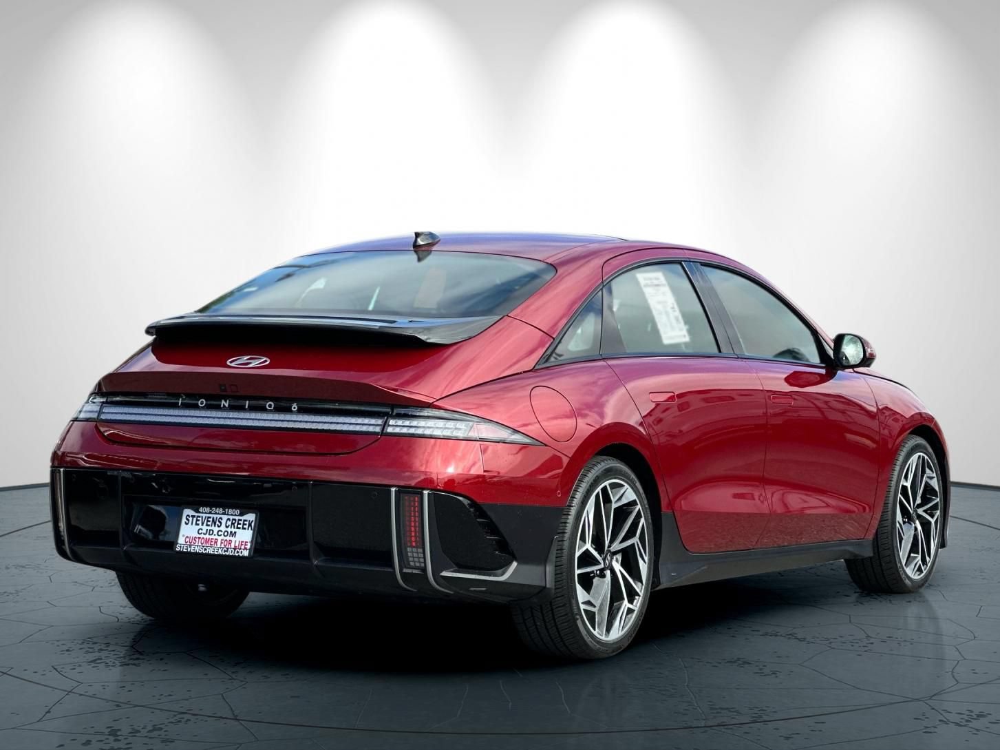 Used 2023 Hyundai Ioniq 6 Limited RWD image 4