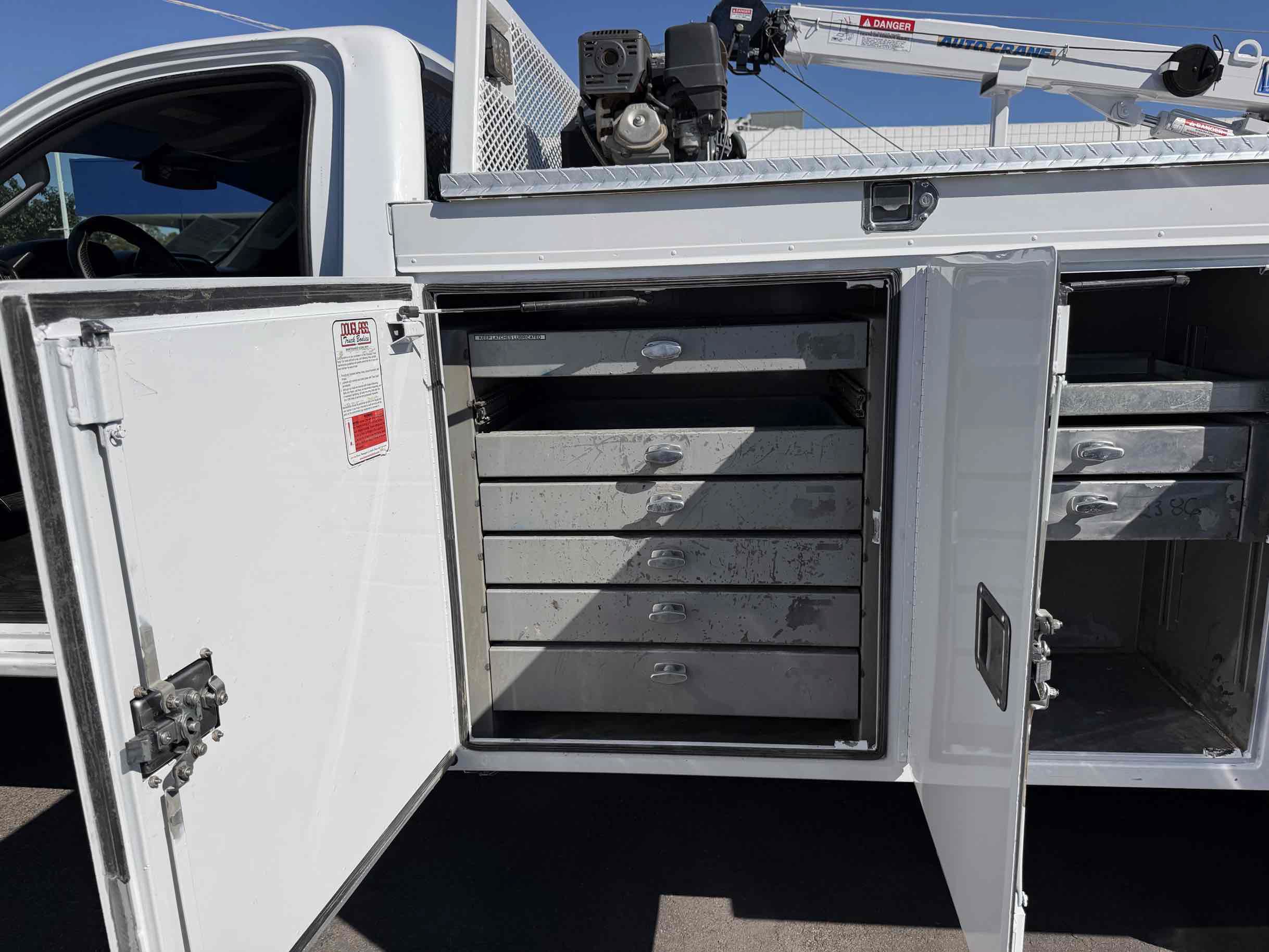 Used 2017 GMC Sierra 3500 2WD Regular Cab image 20