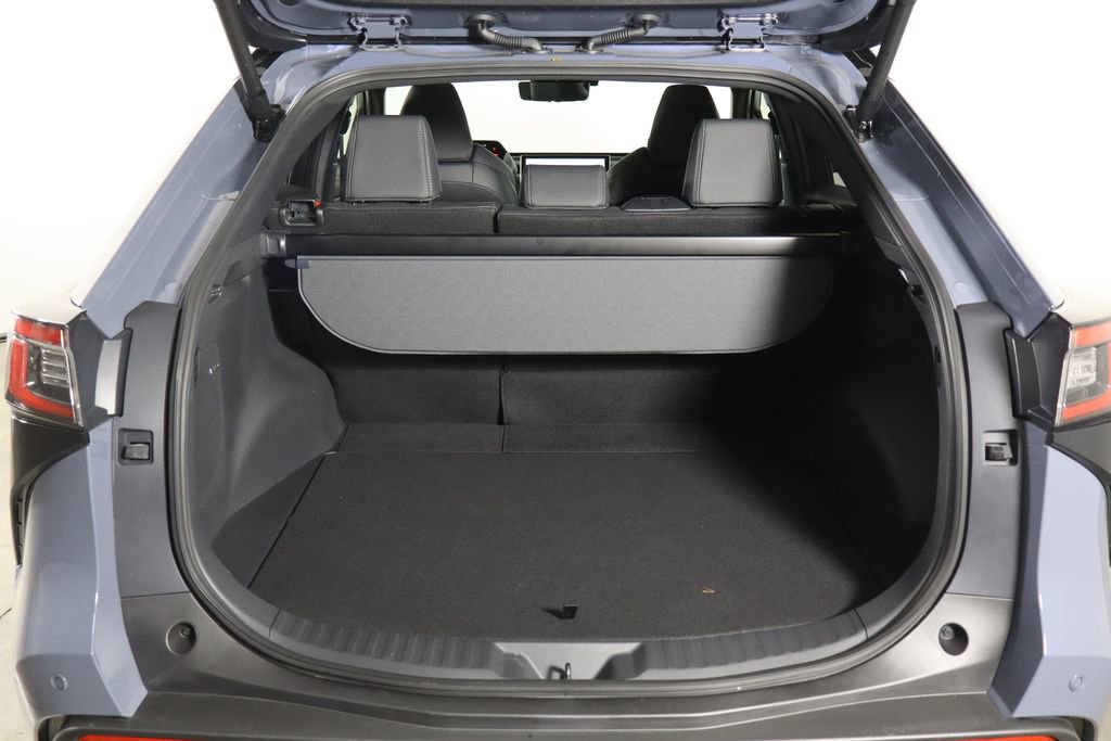Used 2023 Subaru Solterra AWD image 17