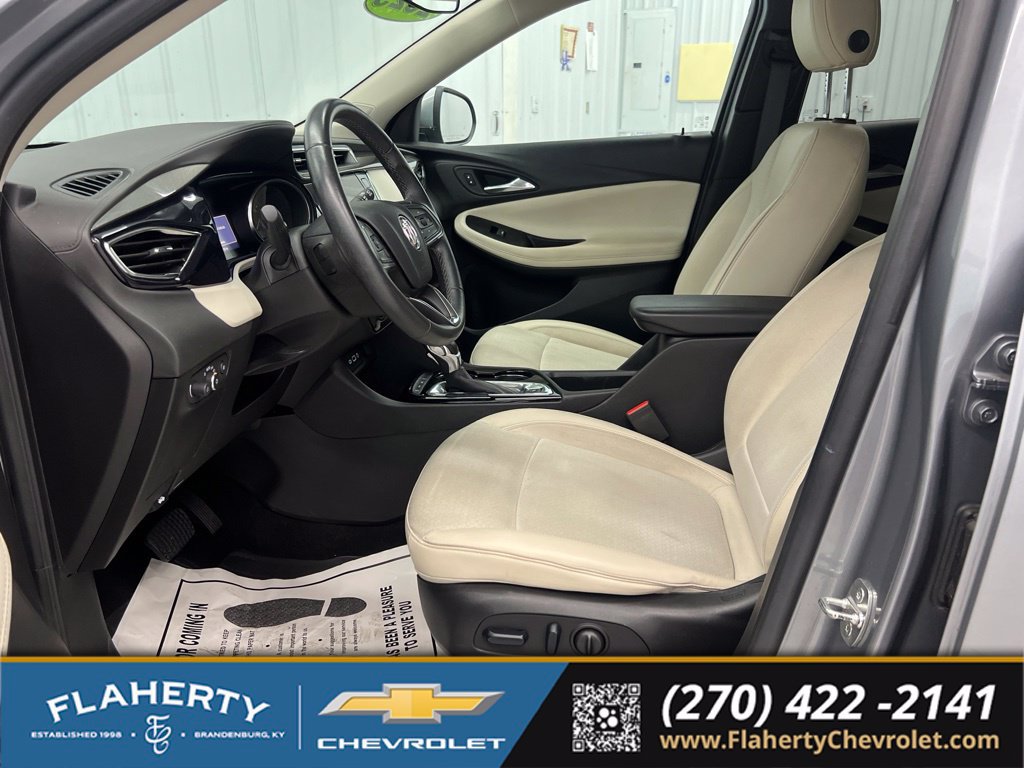 Used 2023 Buick Encore GX Select w/ Experience Buick Package AWD/4WD image 9