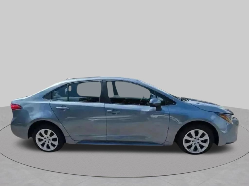 Used 2024 Toyota Corolla LE FWD image 50