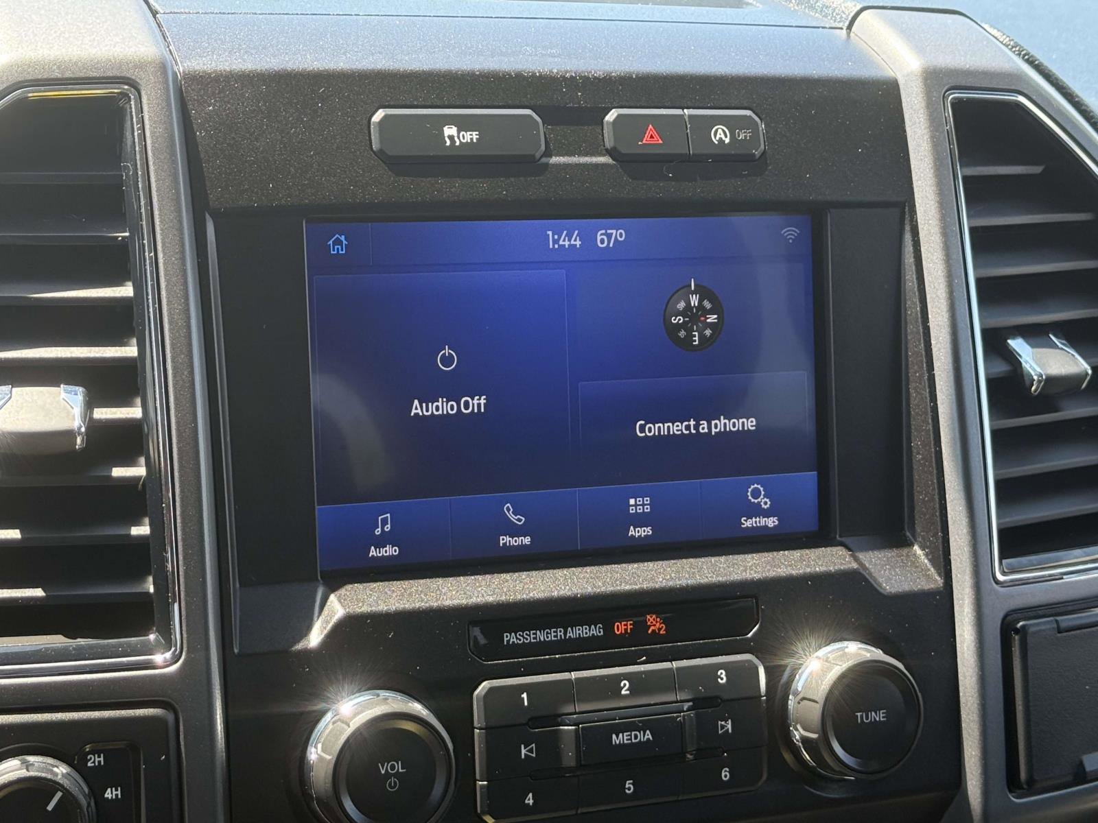 Used 2020 Ford F150 XLT w/ Trailer Tow Package AWD/4WD image 9