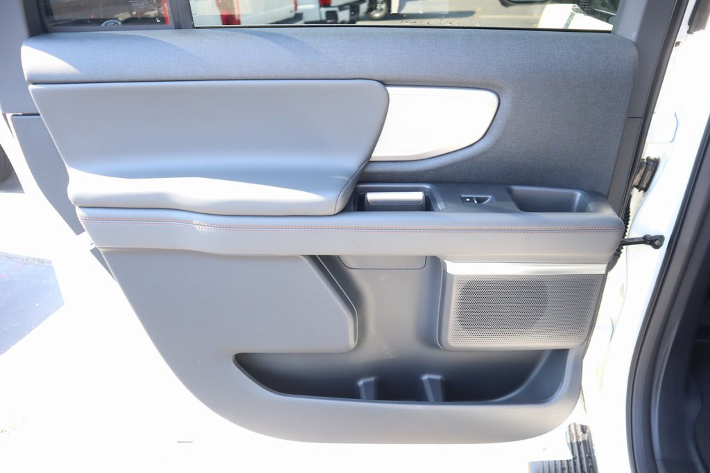 New 2025 Ford Expedition Max Active image 18