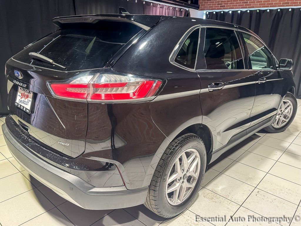 Used 2024 Ford Edge SEL image 12