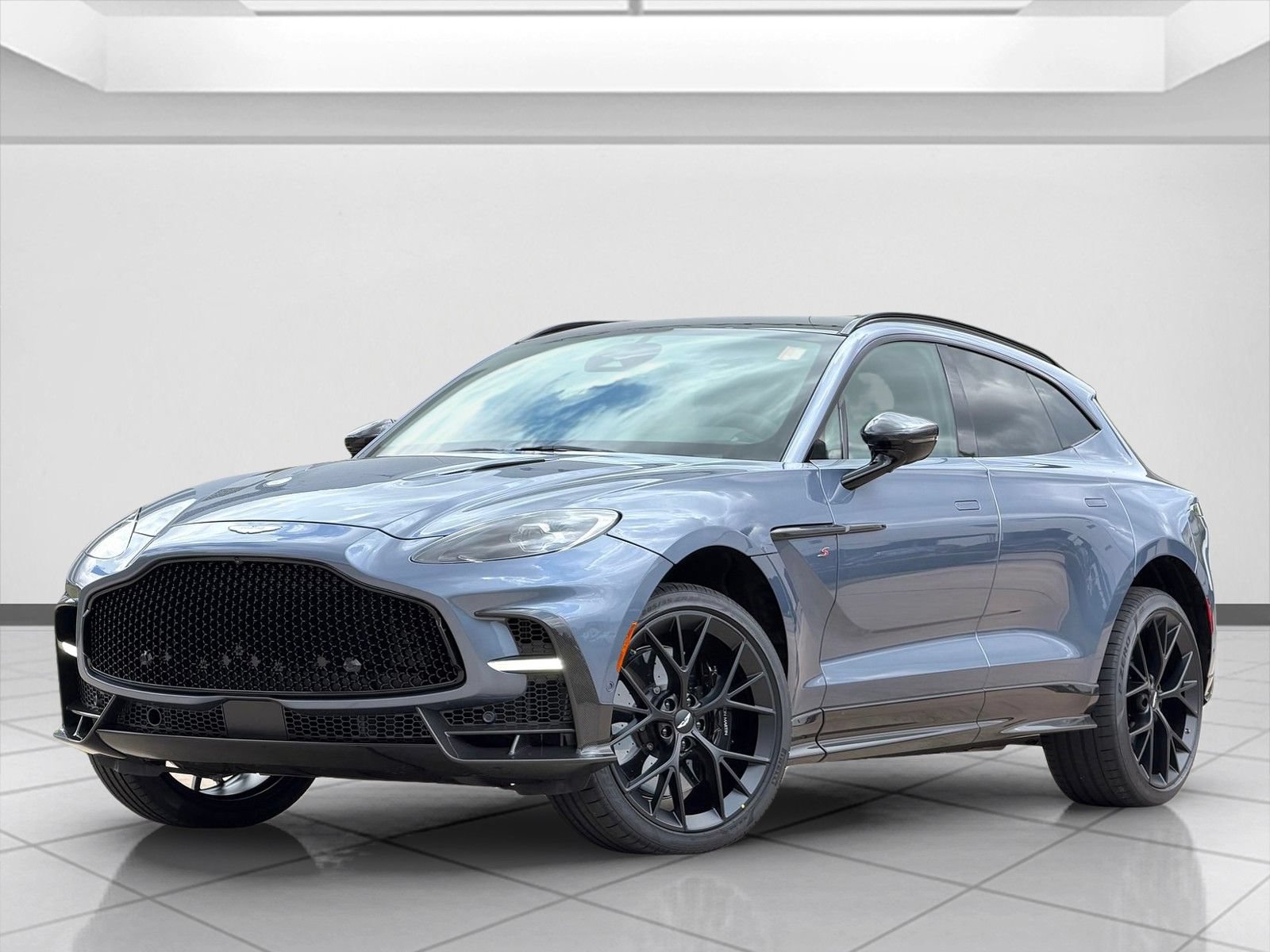 New 2026 Aston Martin DBX S AWD/4WD image 7