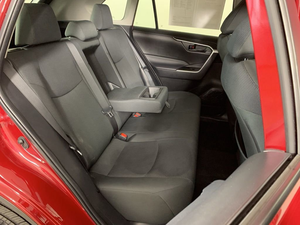 Used 2024 Toyota RAV4 LE image 34