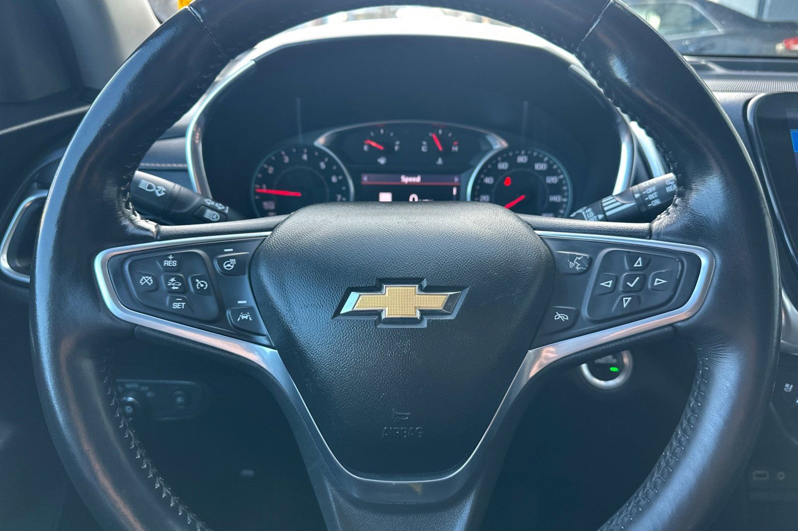 Used 2022 Chevrolet Equinox Premier image 29