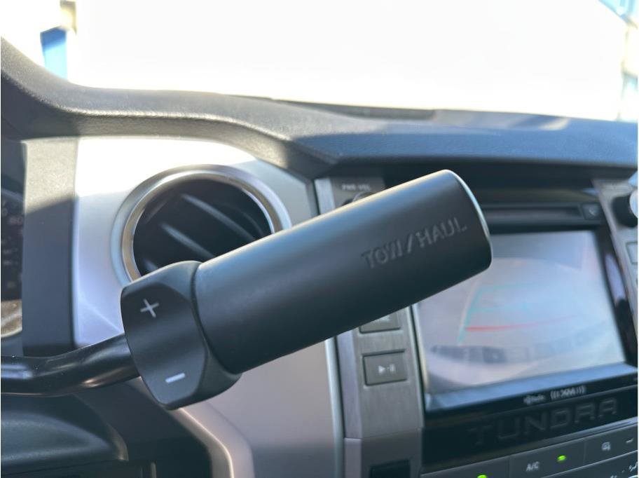 Used 2019 Toyota Tundra SR5 AWD/4WD image 30