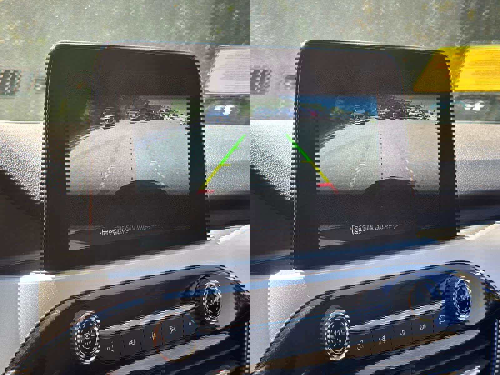 Used 2022 Ford Escape SE image 28