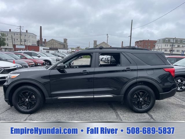 Used 2020 Ford Explorer XLT w/ Equipment Group 202A AWD/4WD image 11