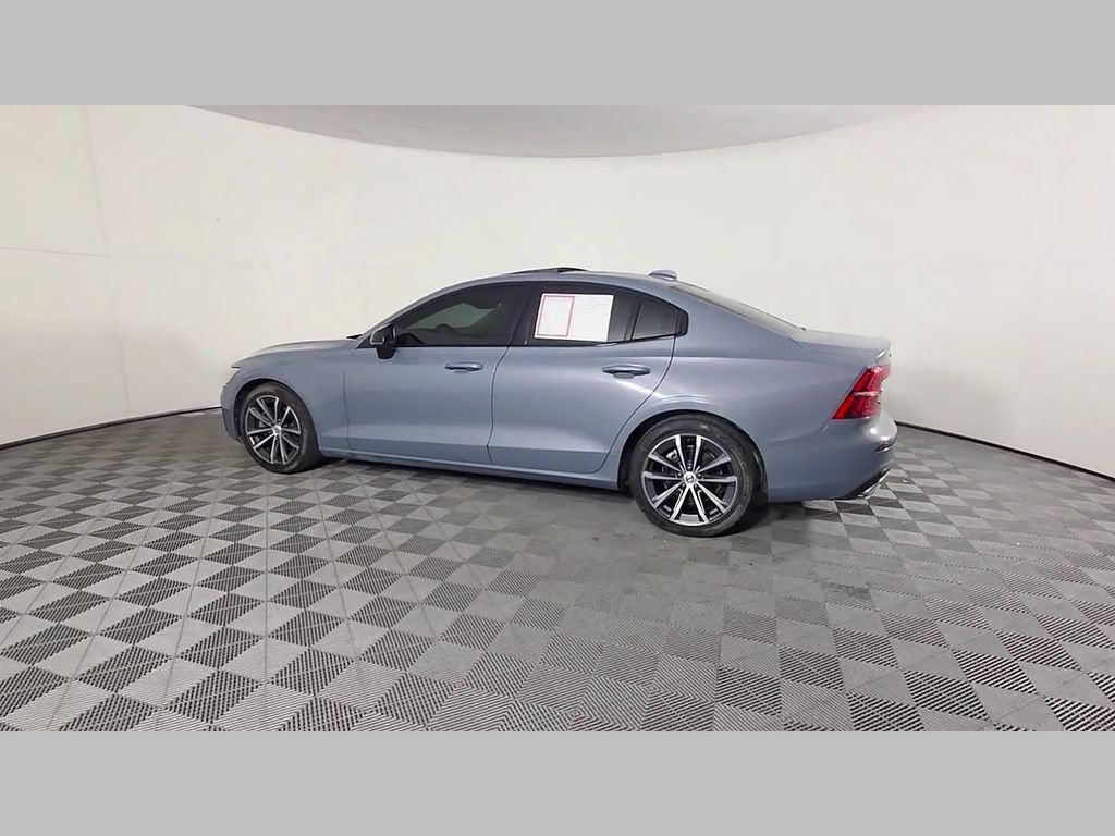 Used 2022 Volvo S60 B5 Momentum AWD/4WD image 47