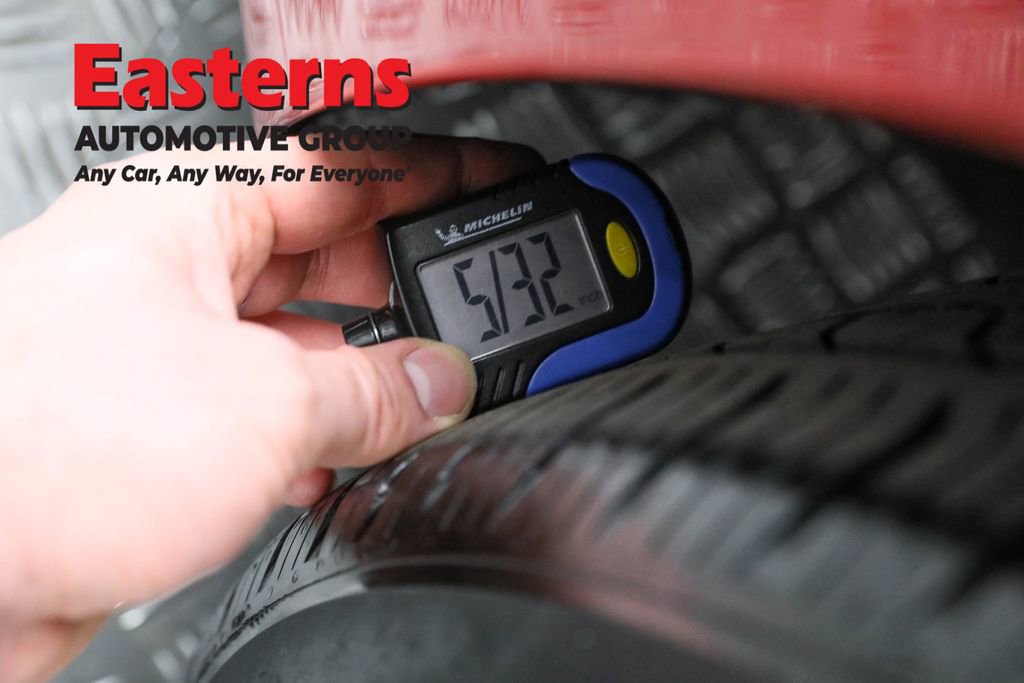 Used 2020 Tesla Model 3 Standard Range image 25