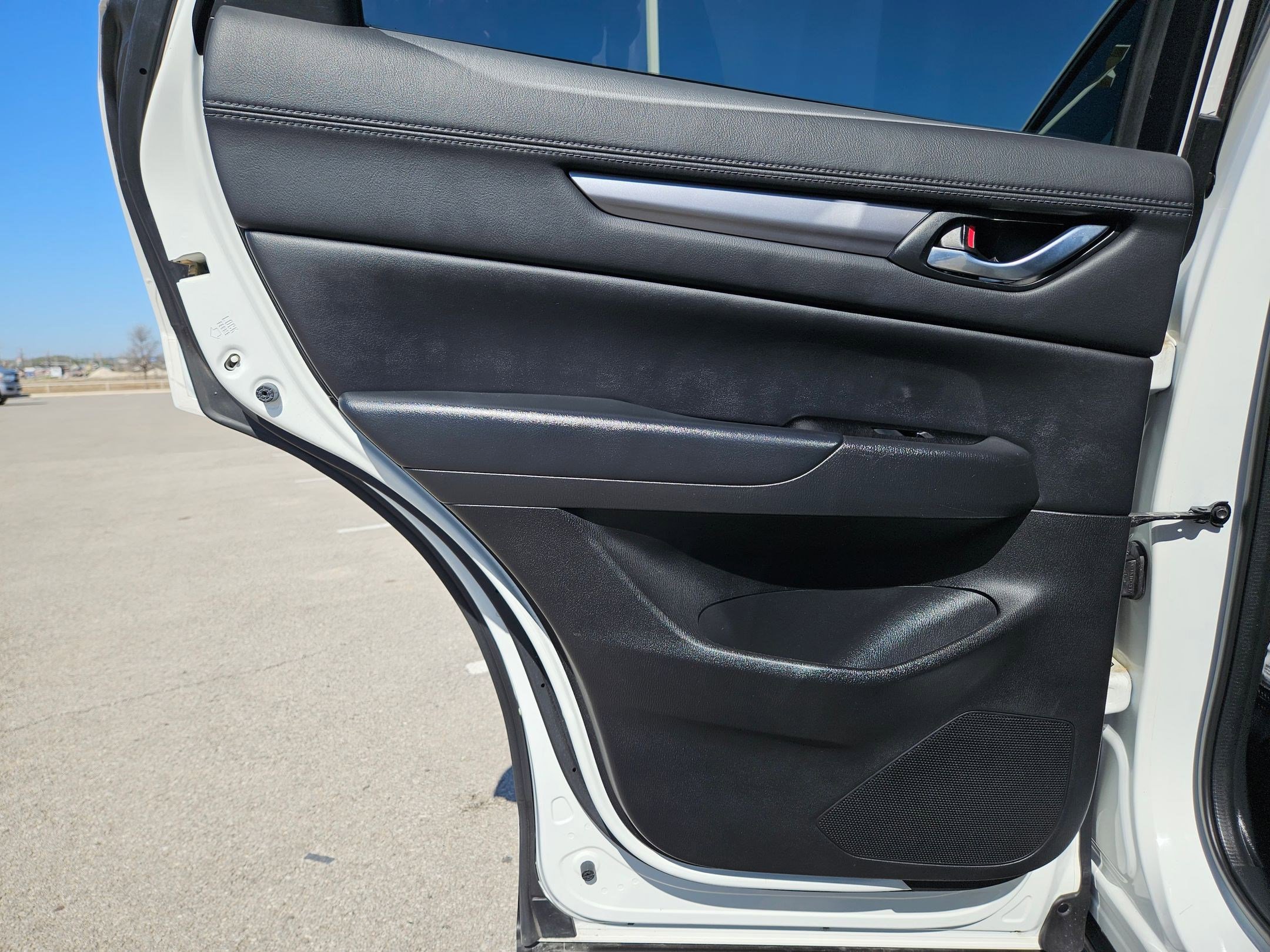 Used 2017 MAZDA CX-5 Touring w/ Preferred Equipment Package image 15