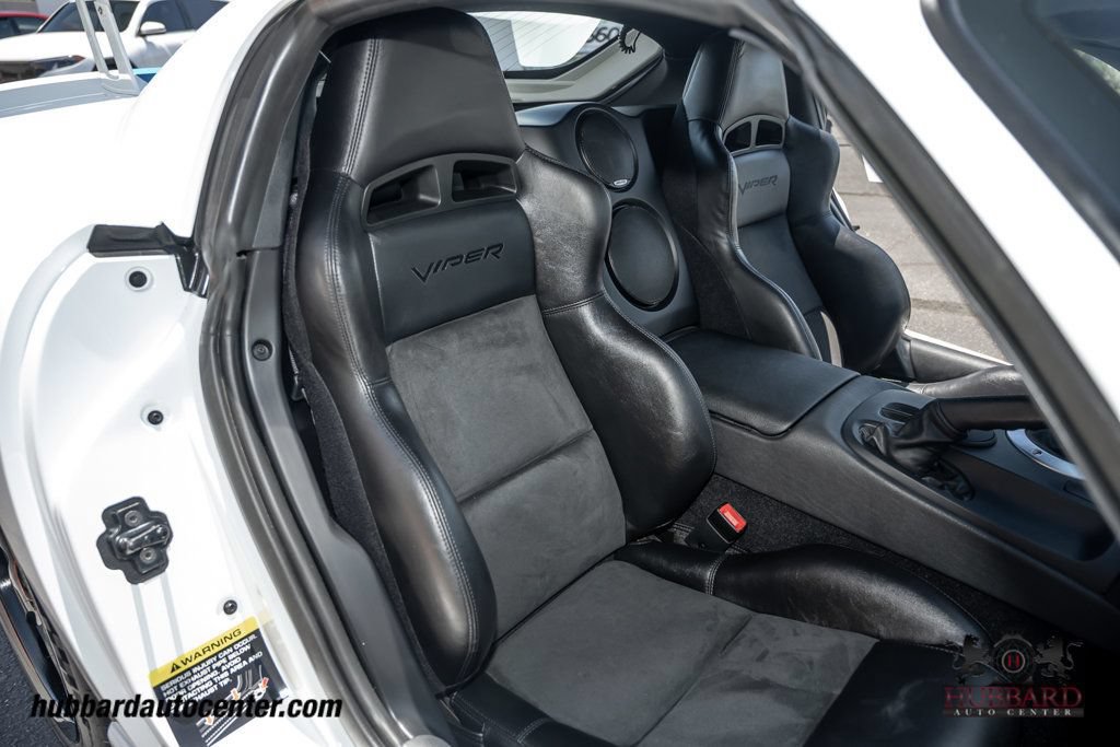Used 2009 Dodge Viper ACR RWD image 30