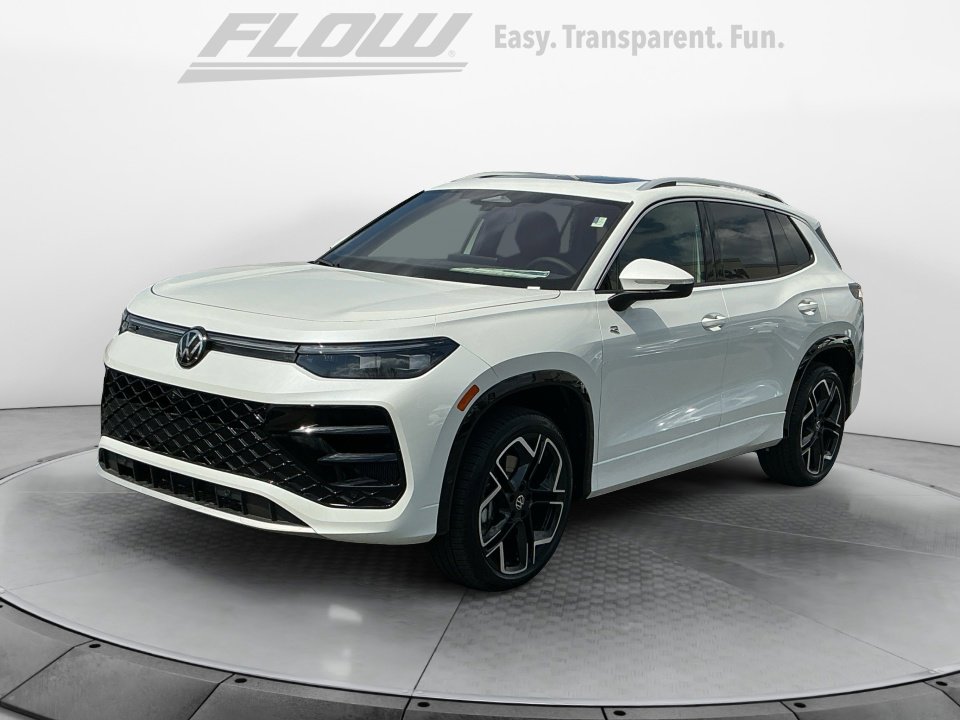 New 2026 Volkswagen Tiguan SEL R-Line AWD/4WD image 3