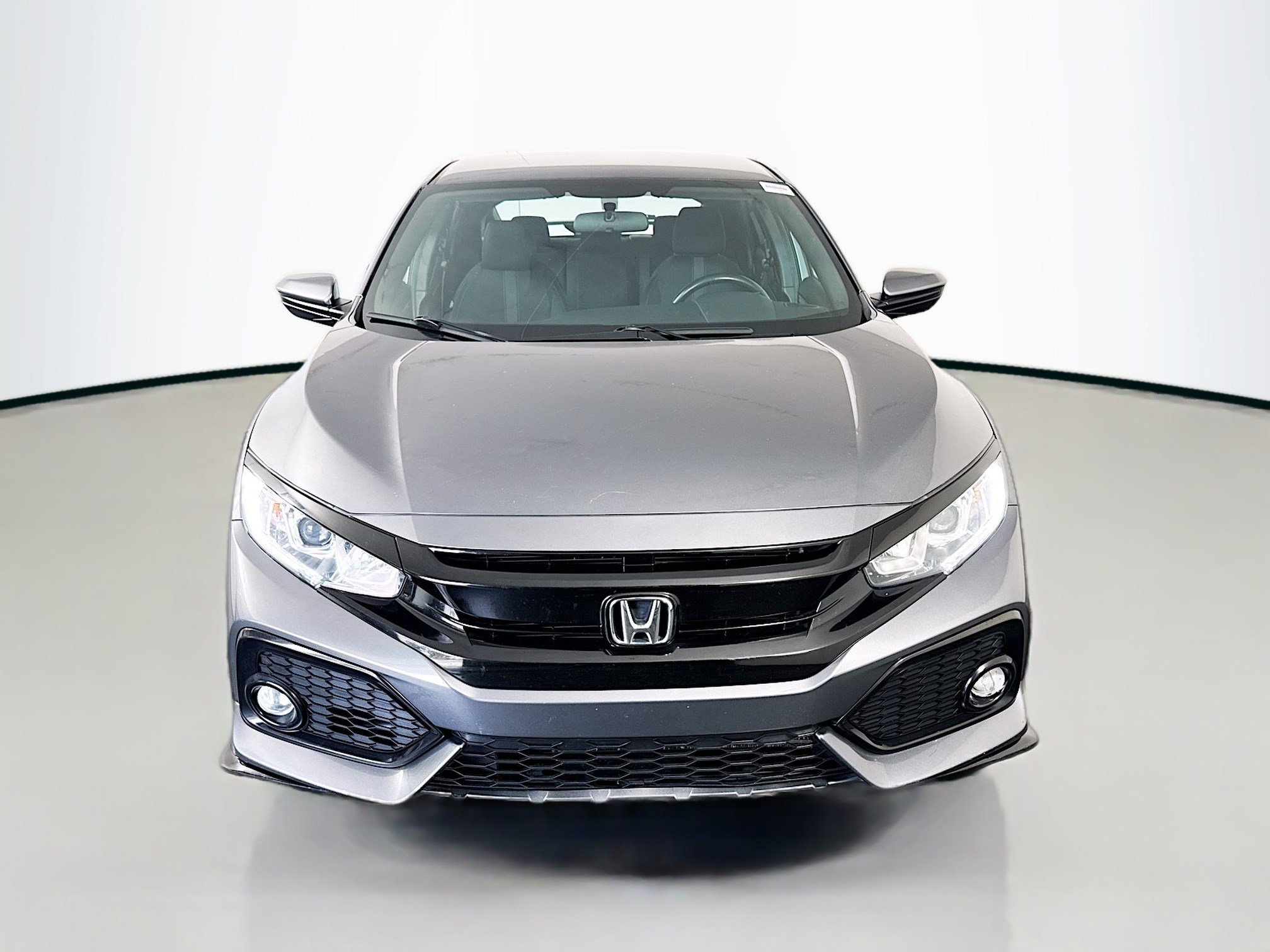 Used 2018 Honda Civic Sport image 2