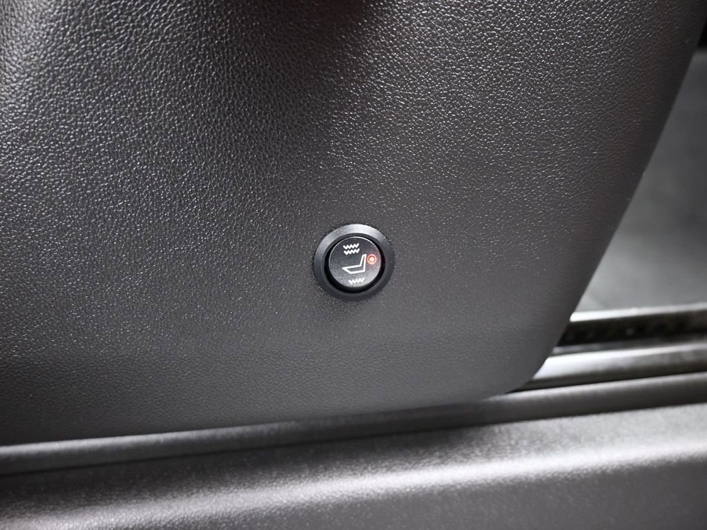 Used 2020 Chevrolet Silverado 1500 Custom w/ Rally Edition image 39