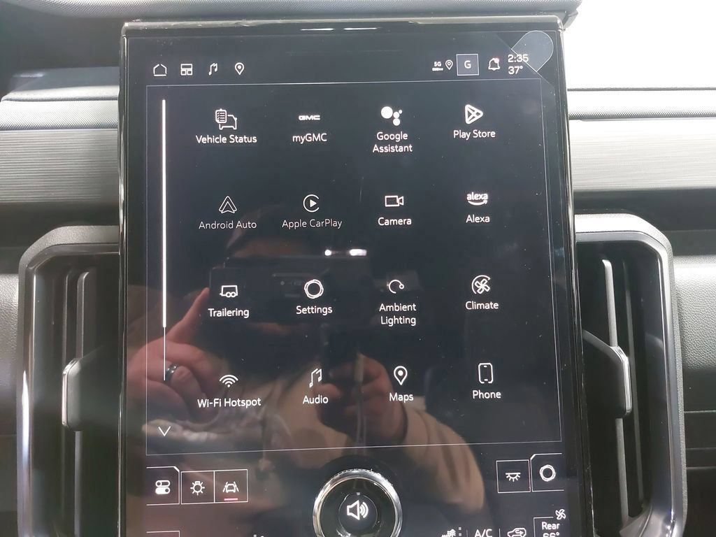 New 2025 GMC Acadia AT4 w/ LPO, Floor Liner Package AWD/4WD image 24