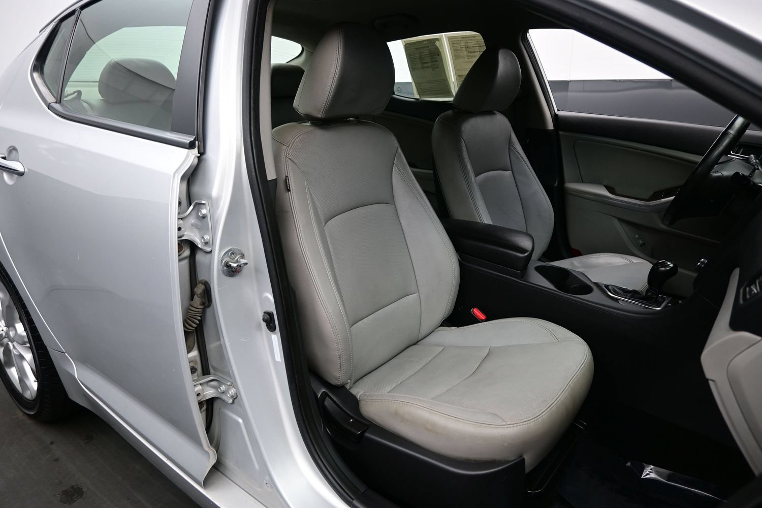 Used 2012 Kia Optima EX FWD image 11