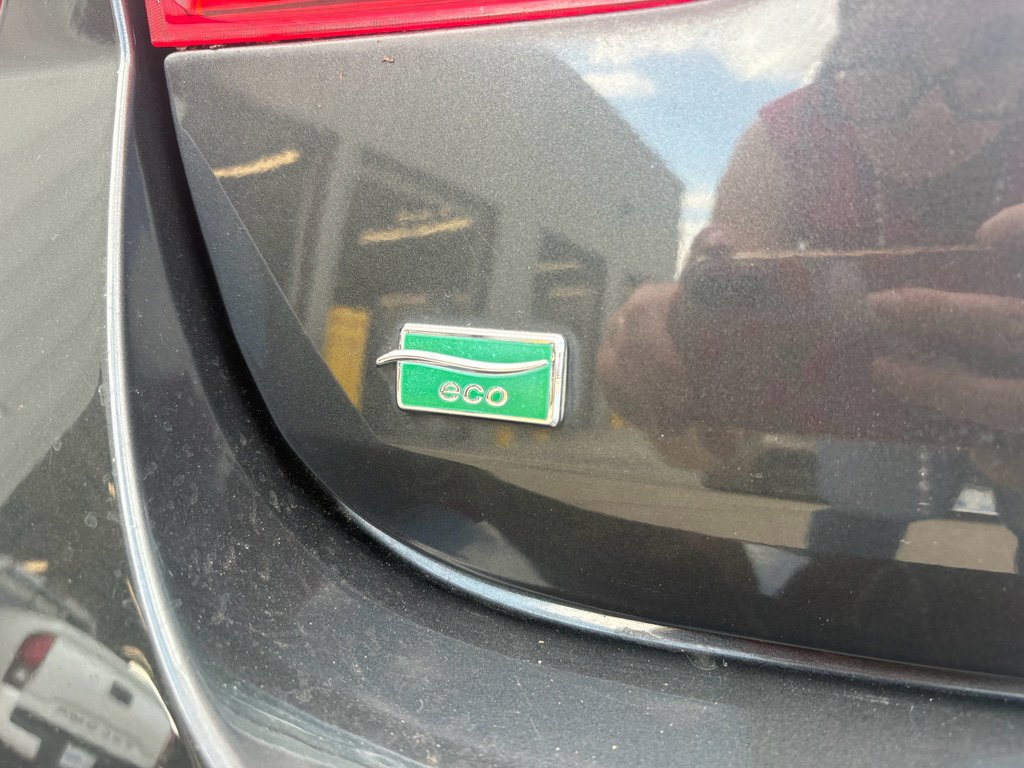 Used 2015 Chevrolet Malibu LTZ image 27